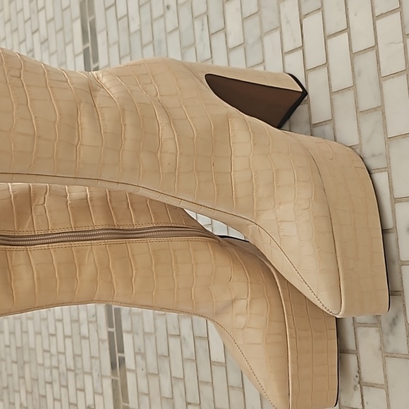 Brand new never worn Cream croc platform real leather knee high boot - Picture 3 of 8